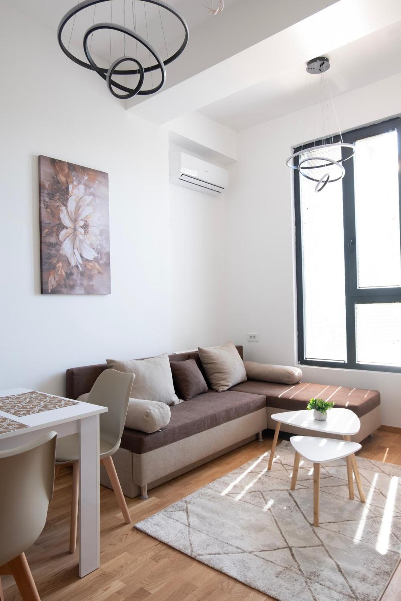 Home Art Apartments สโกเปีย ภายนอก รูปภาพ