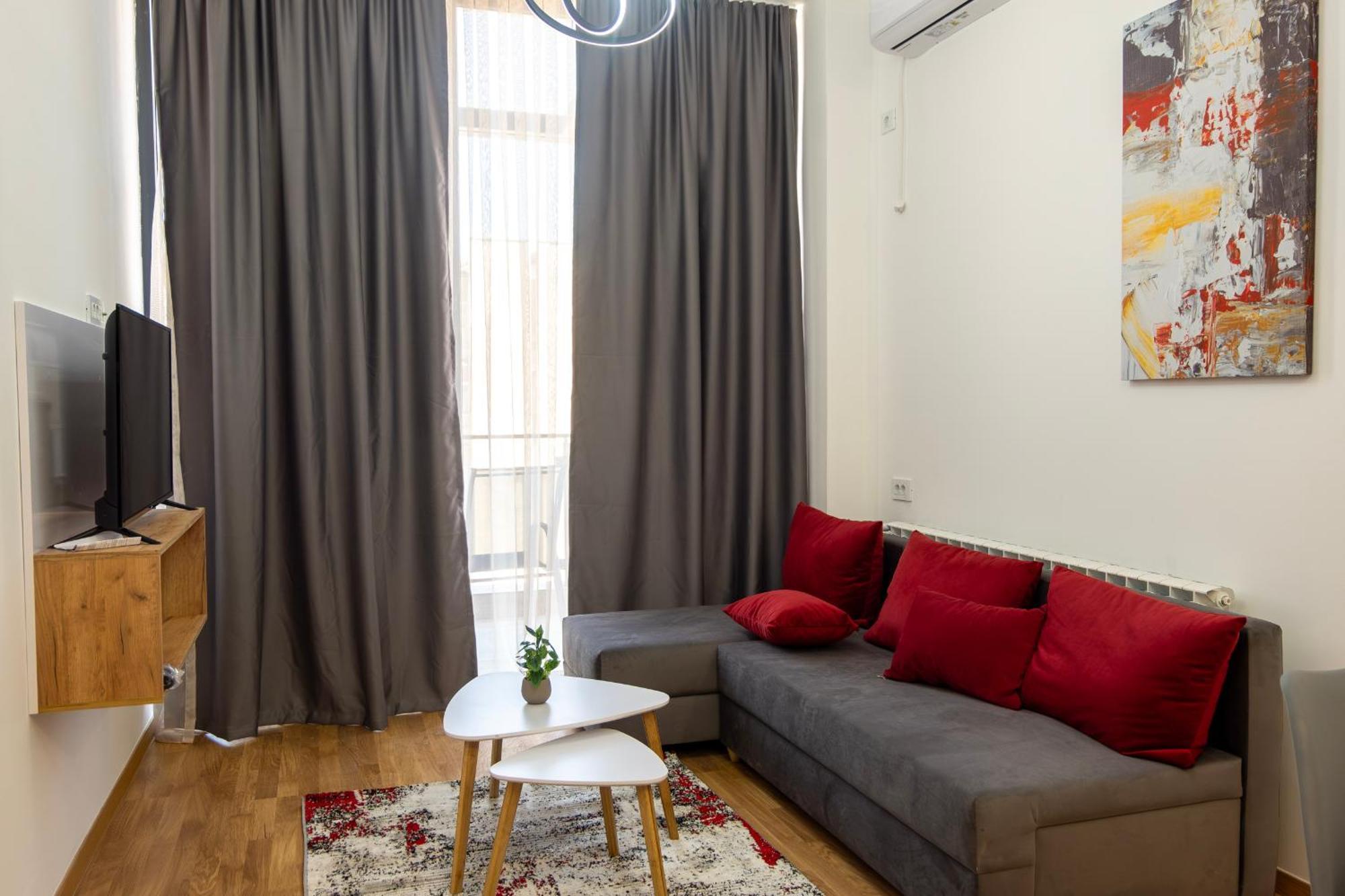 Home Art Apartments สโกเปีย ภายนอก รูปภาพ