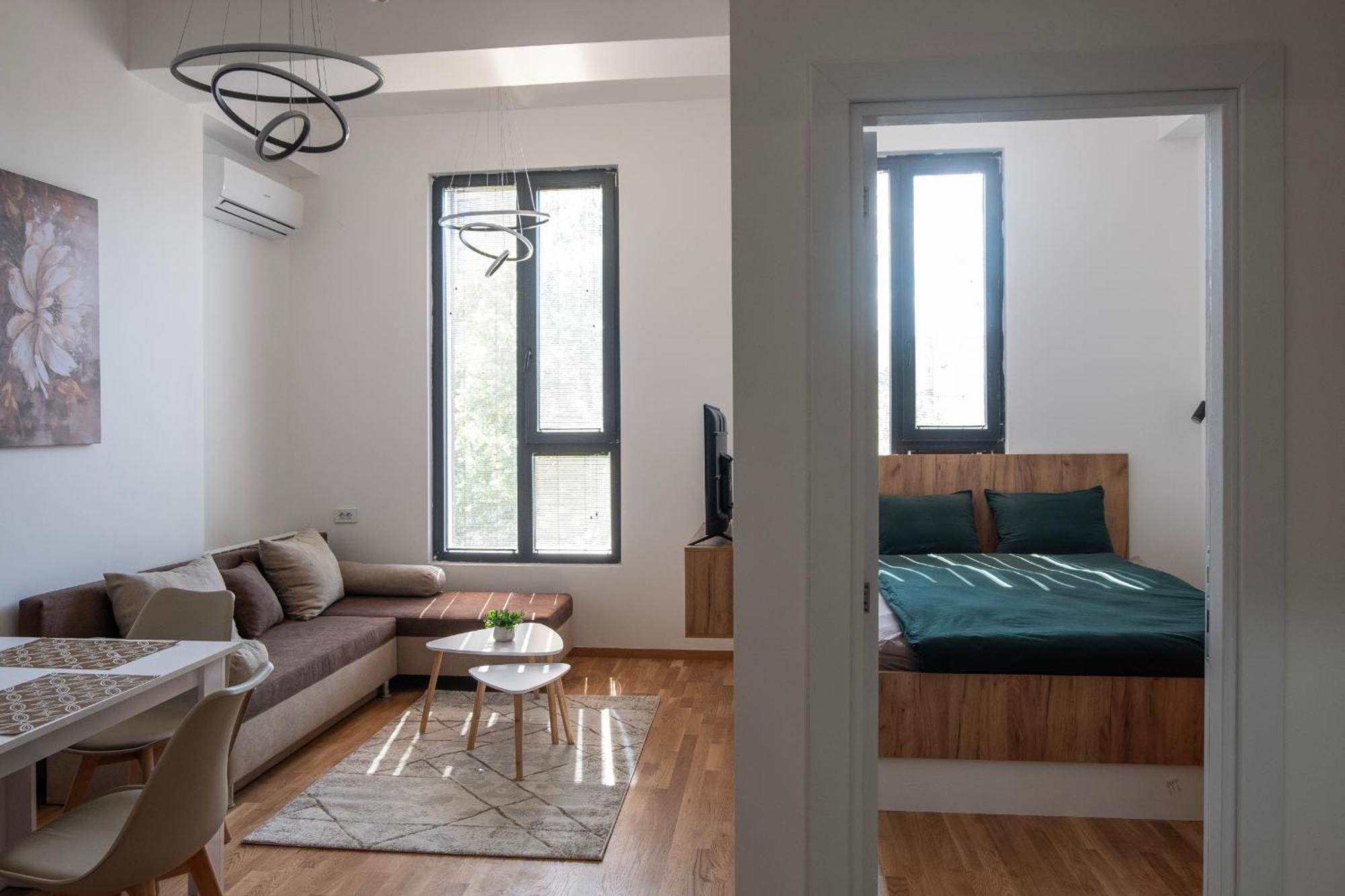 Home Art Apartments สโกเปีย ภายนอก รูปภาพ