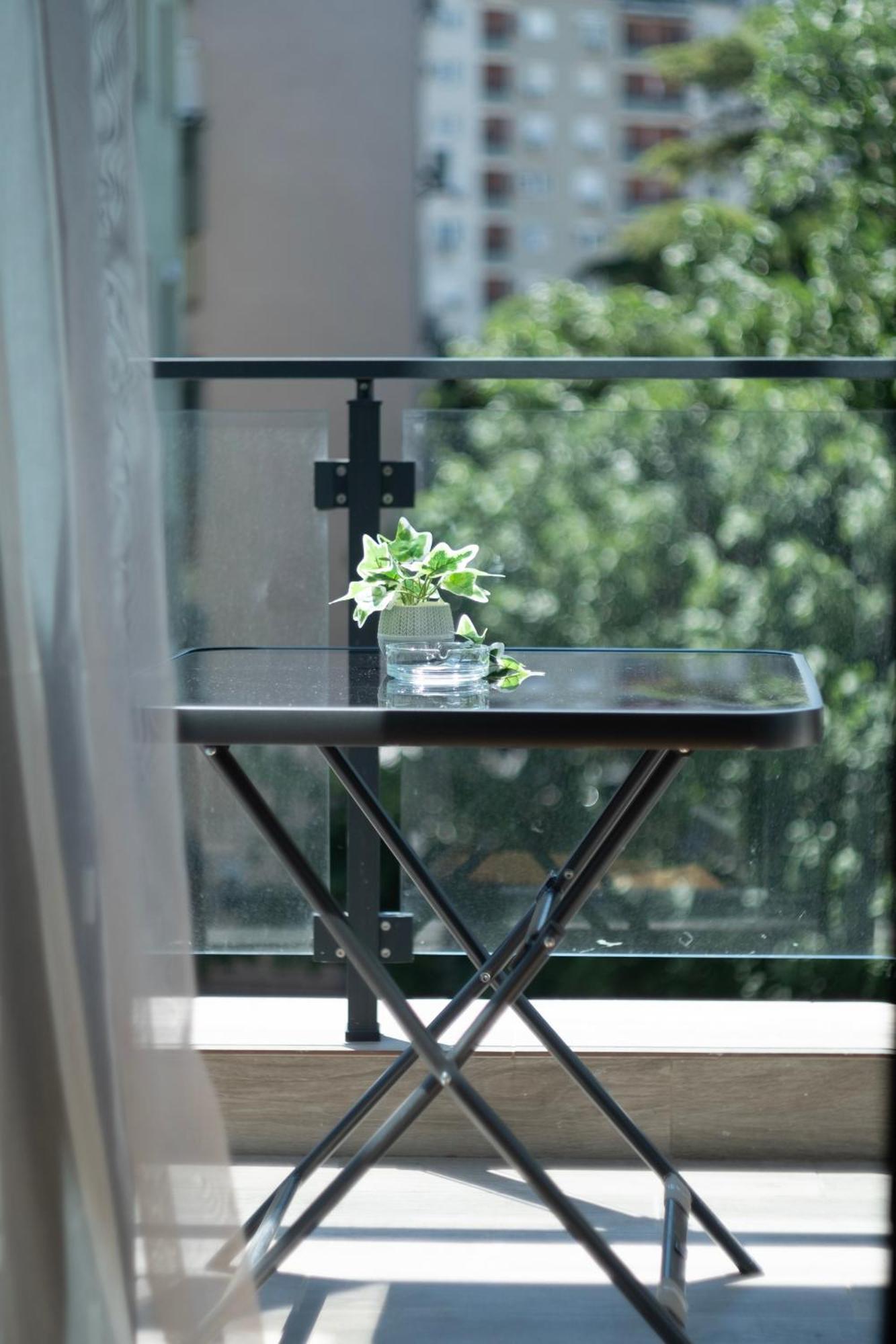 Home Art Apartments สโกเปีย ภายนอก รูปภาพ